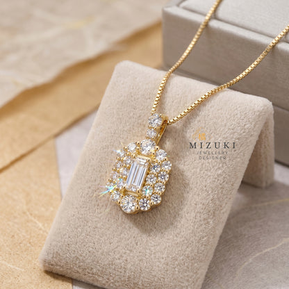 TACHIBANA｜18K 金 祖母綠切割 Halo 鑽石項鍊｜Baguette Halo Diamond Necklace｜0.50ct 天然鑽石
