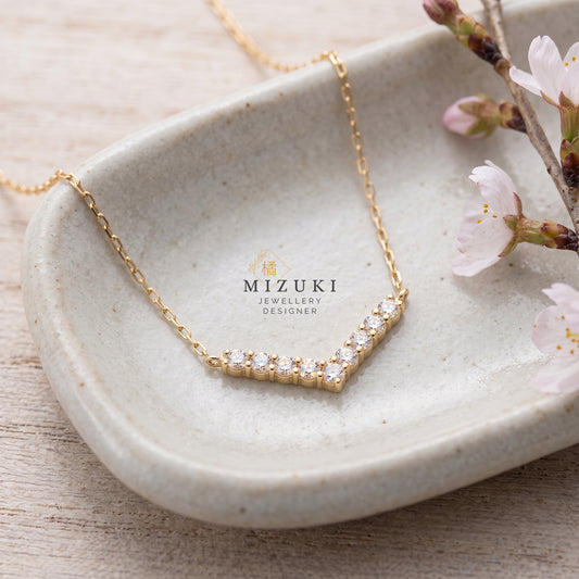 TACHIBANA｜18K黃金 0.20ct Wave Chevron 天然鑽石項鍊｜日常 Fine Jewelry