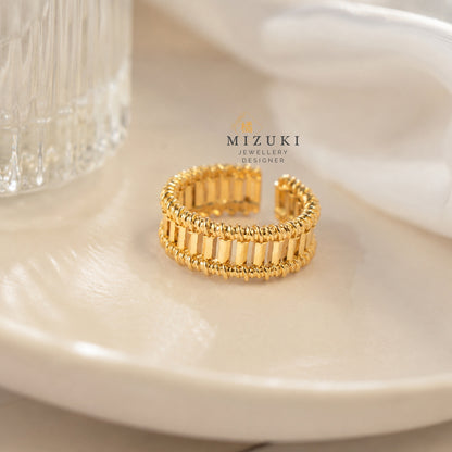 TACHIBANA｜18K 黃金復古雕花寬版戒指｜Vintage Engraved Gold Ring