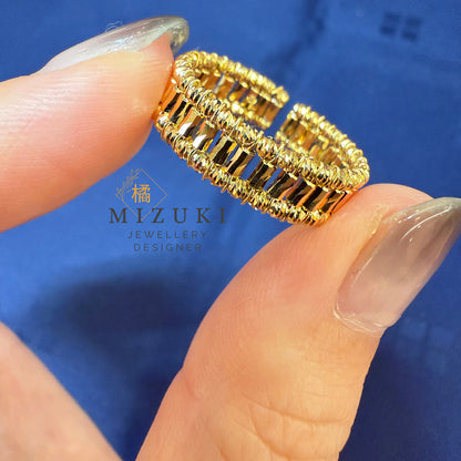 TACHIBANA｜18K 黃金復古雕花寬版戒指｜Vintage Engraved Gold Ring