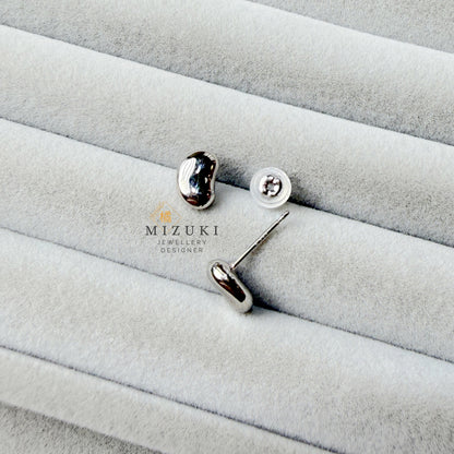 TACHIBANA｜不規則小石耳釘｜Pebble Stud Earrings｜K18 / Platinum