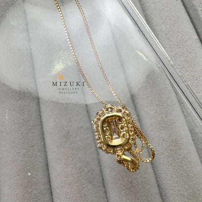 TACHIBANA｜18K 金 祖母綠切割 Halo 鑽石項鍊｜Baguette Halo Diamond Necklace｜0.50ct 天然鑽石