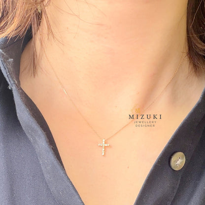 TACHIBANA｜18K 金天然鑽石十字架項鍊｜0.10ct Cross Necklace