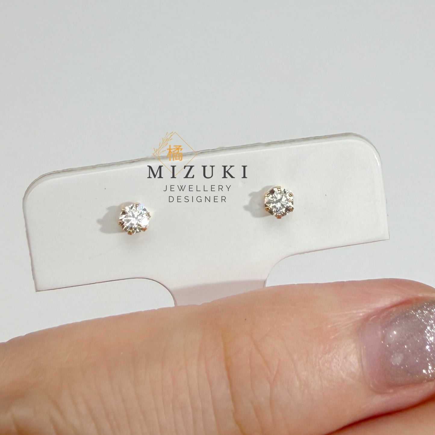 TACHIBANA｜18K 金天然鑽石耳環｜0.10ct H&C 八心八箭 六爪鑲嵌