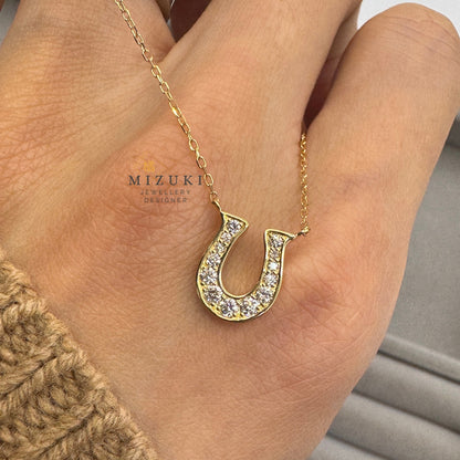 TACHIBANA｜18K金幸運馬蹄天然鑽石項鍊｜0.2ct天然鑽石・Lucky Horseshoe Necklace