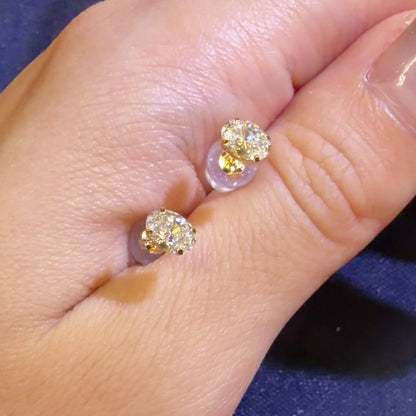 TACHIBANA｜18K 黃金 0.60ct 橢圓天然鑽石耳釘｜Oval Diamond Stud Earrings