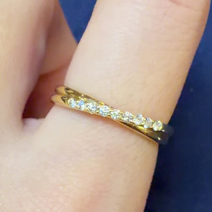 TACHIBANA｜18K 黃金 0.10ct 交錯鋪鑽戒指｜Crossed Pavé Diamond Ring