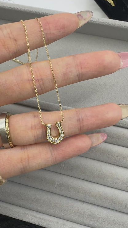 TACHIBANA｜18K金幸運馬蹄天然鑽石項鍊｜0.2ct天然鑽石・Lucky Horseshoe Necklace